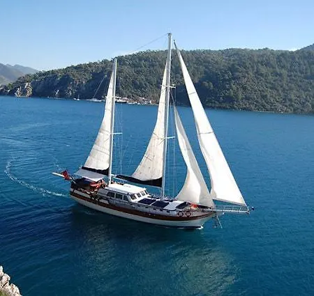 Botel Barbaros Yachting Luxury Private Gulet 5 Cabins Bodrum